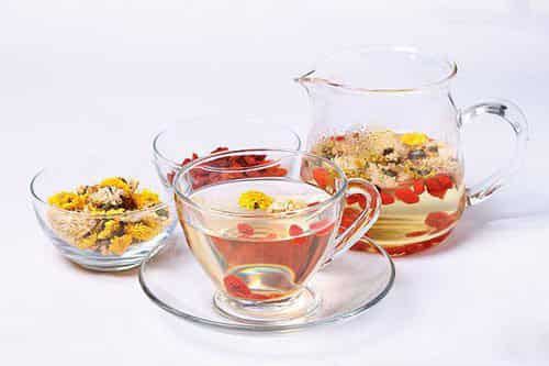 自制菊花山楂减肥茶，健康降脂去油腻 减肥饮品 第1张