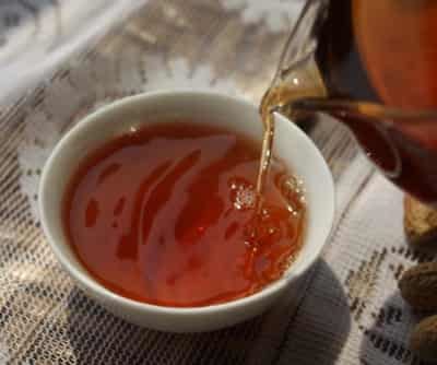 最有效的减肥茶,绿茶VS普洱茶瘦身效果 减肥饮品 第3张-瘦瘦减肥网 最有效的减肥茶,绿茶VS普洱茶瘦身效果 减肥饮品 第3张