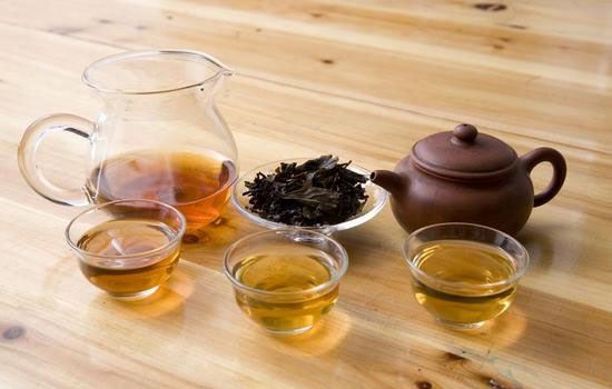 冬天喝什么茶减肥，寒冬喝这些茶瘦身又养生 减肥饮品 第1张