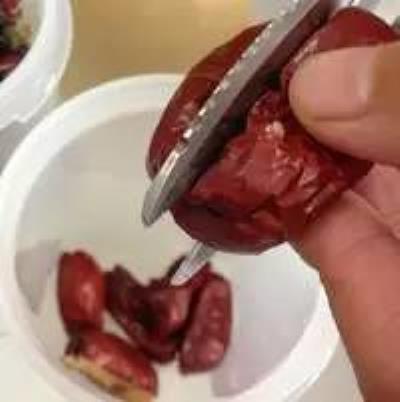 红枣果醋的制作方法，喝上一杯红枣果醋肚子瘦一圈 减肚子 第2张