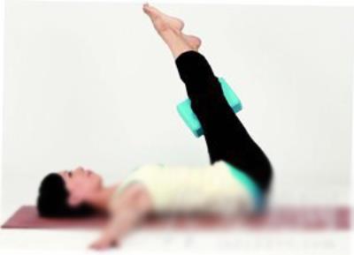 一式减肥瑜伽 快速瘦腹又瘦腿(图) 瘦腿 第4张