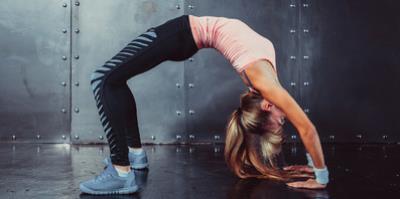 2个动作助你有效缓解头疼 减肥 第1张