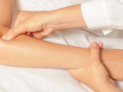 手臂粗怎么减 妙招都在这里 瘦手臂 第1张-瘦瘦减肥网 手臂粗怎么减 妙招都在这里 瘦手臂 第1张