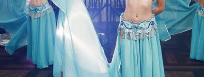 两招丰胸瑜伽动作 打造圆润美胸 丰胸 第1张