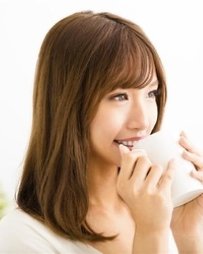 五招瘦脸按摩操 打造上镜小脸 瘦脸 第1张-瘦瘦减肥网 五招瘦脸按摩操 打造上镜小脸 瘦脸 第1张