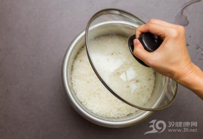 主食吃不对是发胖根源!这么做,能越吃越瘦 饮食减肥 第3张-瘦瘦减肥网 主食吃不对是发胖根源!这么做,能越吃越瘦 饮食减肥 第3张