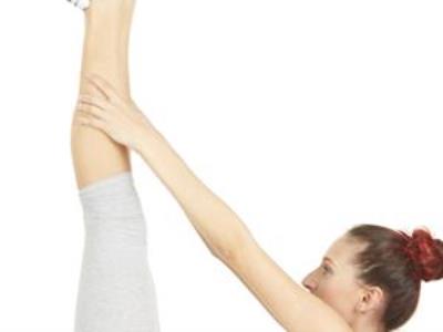 每天晚上抬脚15分钟 健康养生又塑身 减肥 第1张-瘦瘦减肥网 每天晚上抬脚15分钟 健康养生又塑身 减肥 第1张